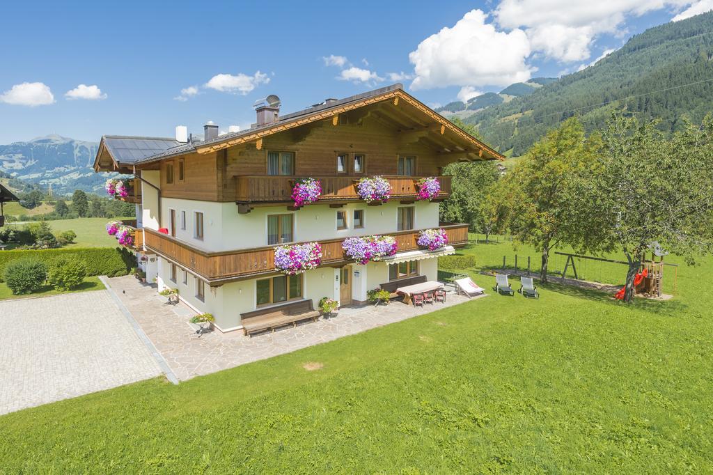 Pension Ederhof Йохберг Екстер'єр фото