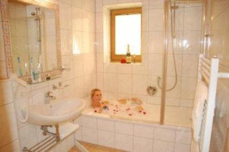 Pension Ederhof Йохберг Екстер'єр фото
